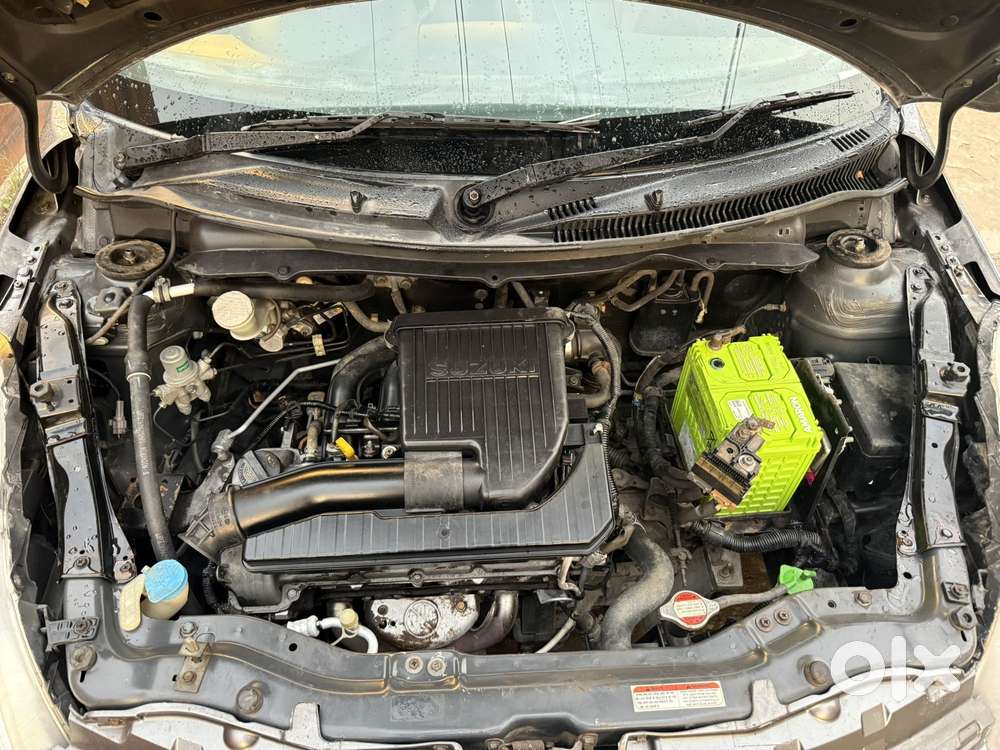 Maruti Suzuki Swift Vxi Optional, 2013, Petrol