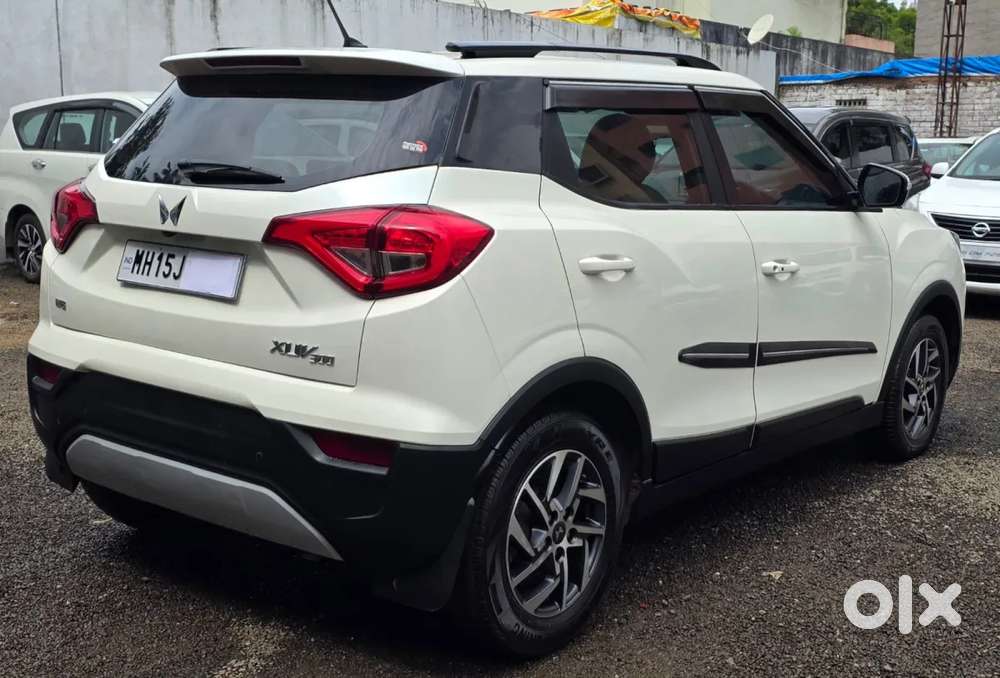 Mahindra Xuv300 W8 Option Diesel, 2023, Diesel