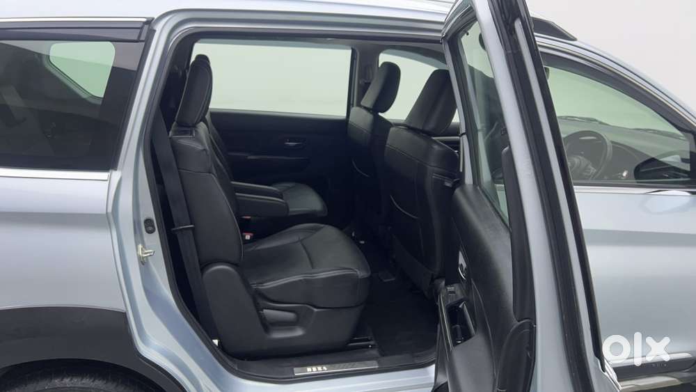 Maruti Suzuki Xl6 1.5 Alpha Plus At, 2022, Petrol