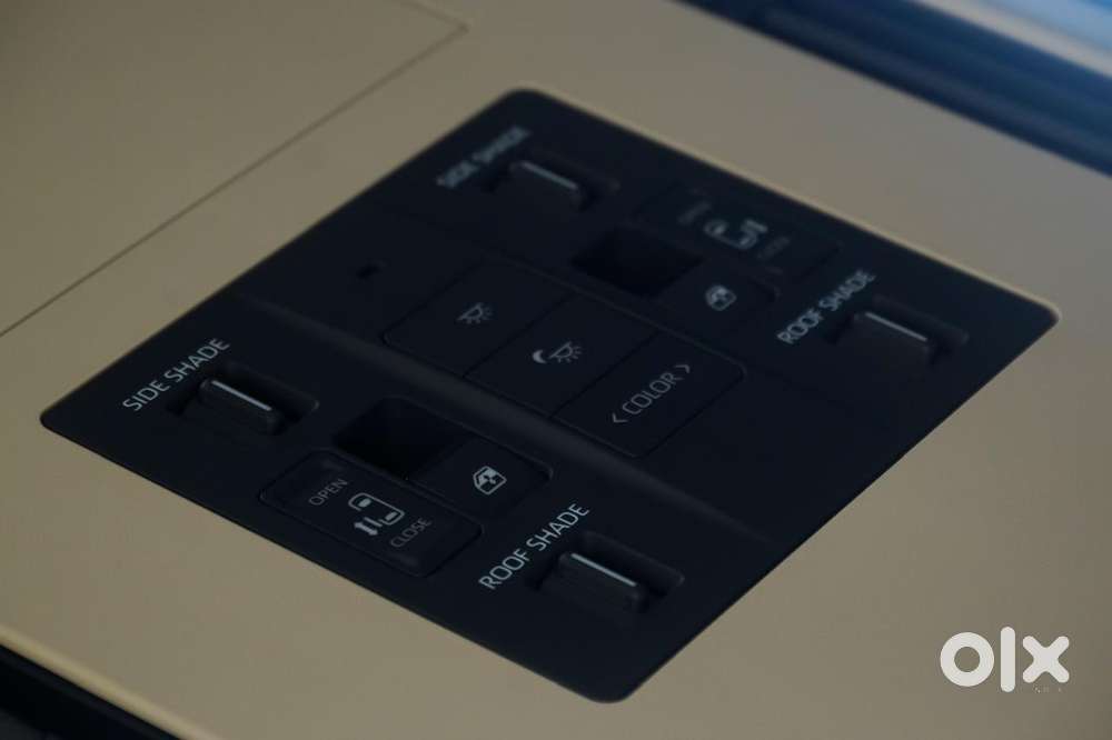 Toyota Vellfire Vip – Executive Lounge, 2025, Petrol