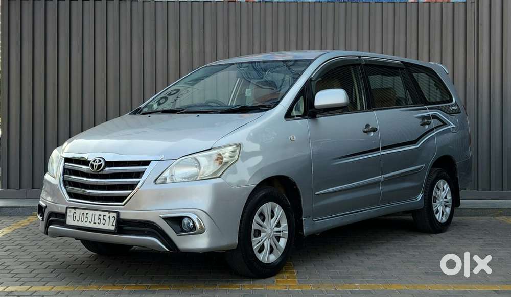 Toyota Innova 2.5 G (diesel) 8 Seater, 2015, Diesel