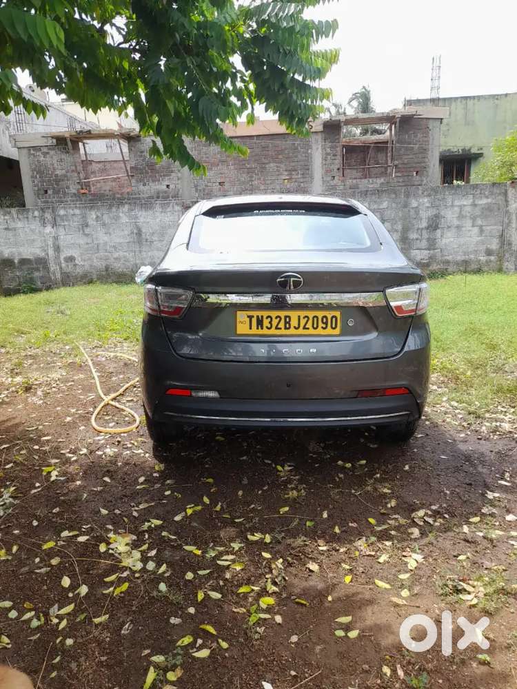 Tata Tiago Revotron 2025