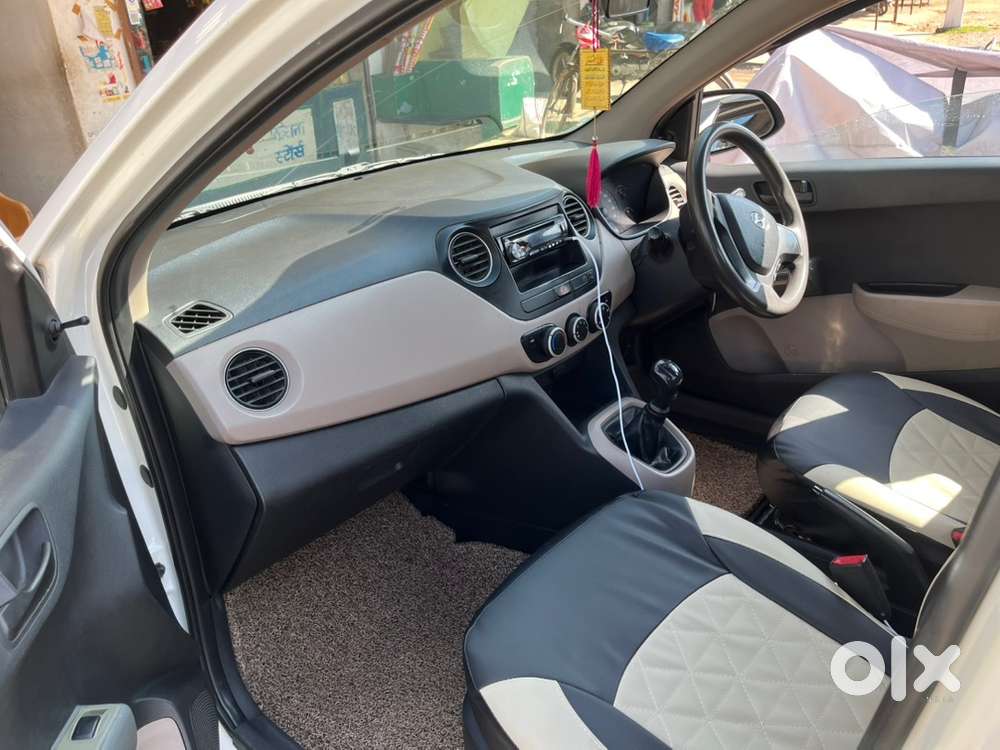 Hyundai Xcent 2016 Diesel Well Maintained