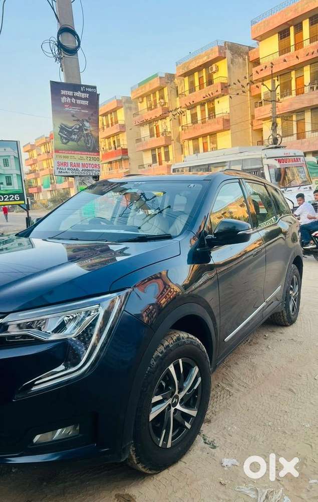 Mahindra Xuv700 2022 Petrol 70000 Km Driven