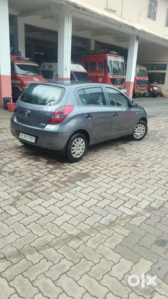 Hyundai New I20 Magna 2011