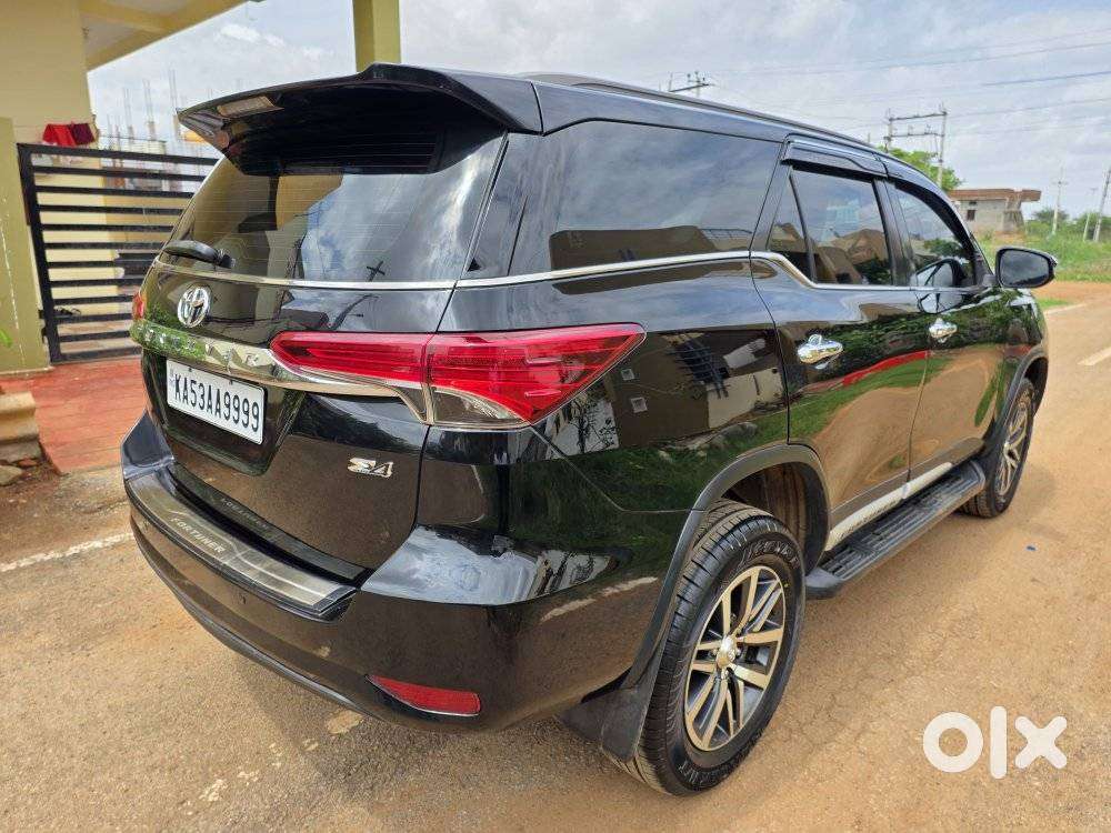Toyota Fortuner 3.0 4x4 Manual, 2017, Diesel
