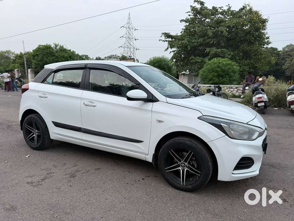 Hyundai I20 Petrol Cvt Magna Executive, 2018, Diesel