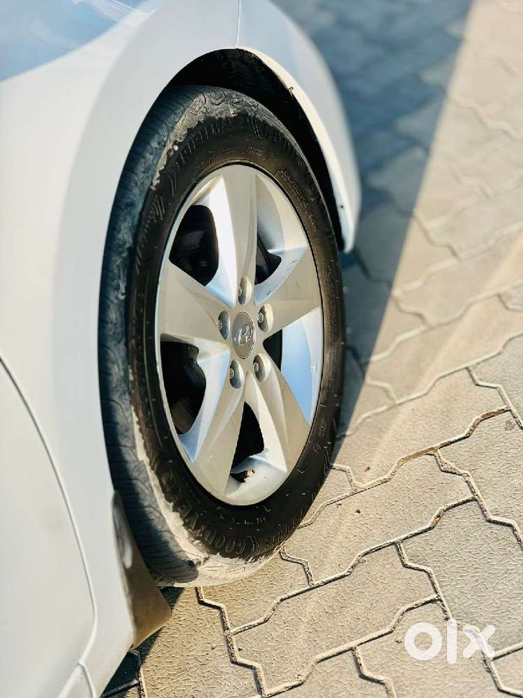 Hyundai Elantra, 2014, Diesel