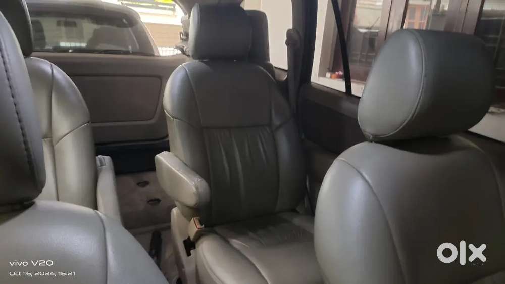 2005 Petrol Innova V Model Original Kl- 07 Registration.