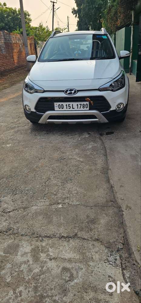 Hyundai I20 Active Top Model
