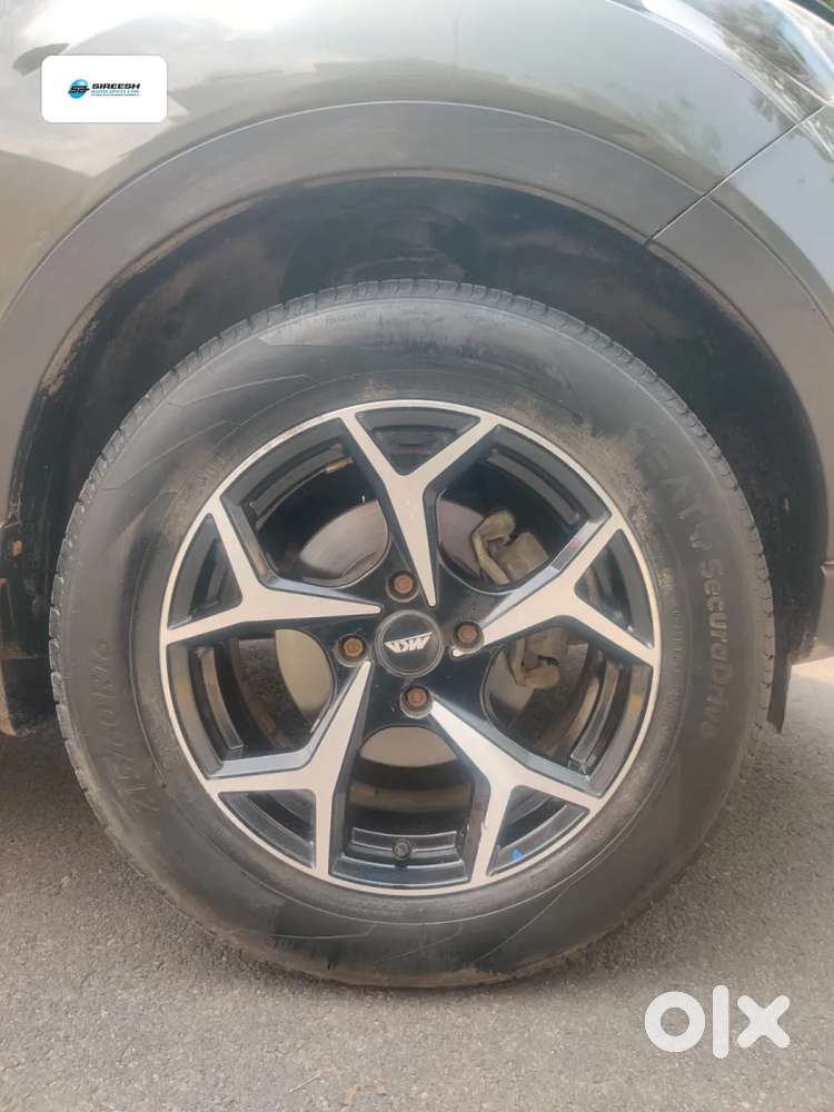Tata Nexon 1.2 Revotron Xma Amt (s), 2021, Petrol