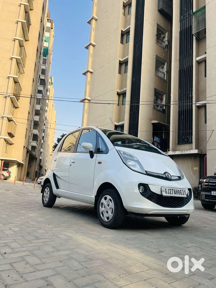 Tata Nano Xta, 2016, Petrol