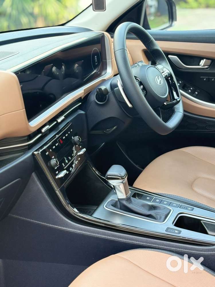 Hyundai Alcazar, 2024, Petrol