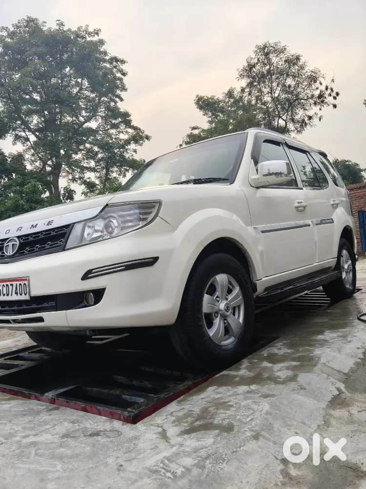 Tata Safari Storme 2016