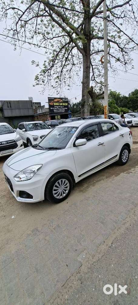 Maruti Suzuki Dzire 1.2 Vxi Cng, 2022, Cng & Hybrids