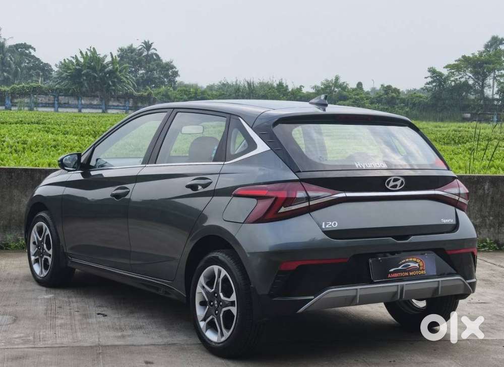 Hyundai I20 Sportz 1.2 Ivt, 2024, Petrol