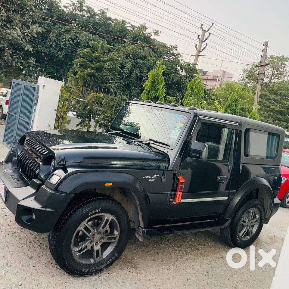 Mahindra Thar Lx Convertible Top Petrol At 4wd, 2023, Petrol