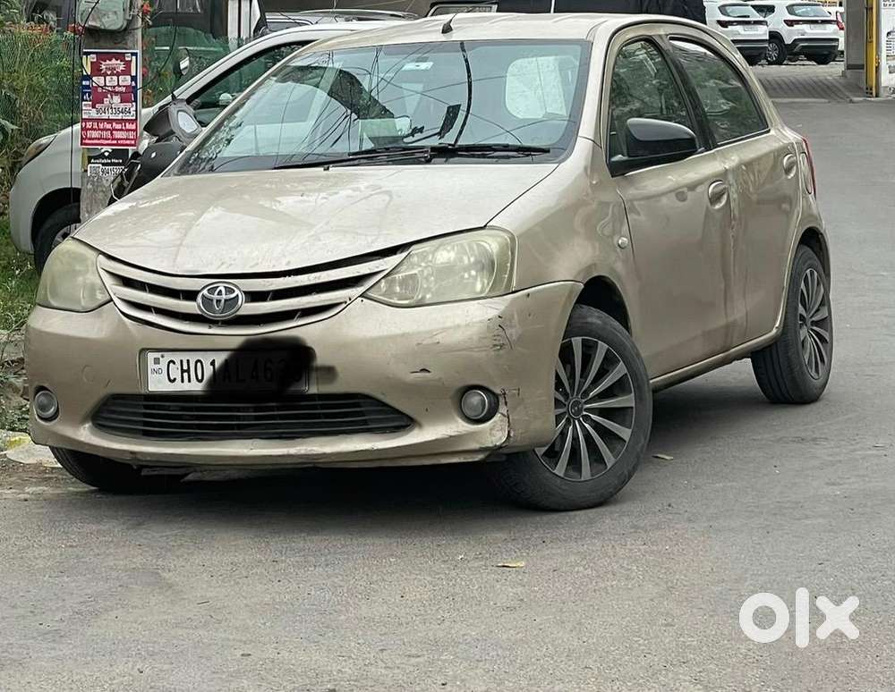 Toyota Etios Liva 2011