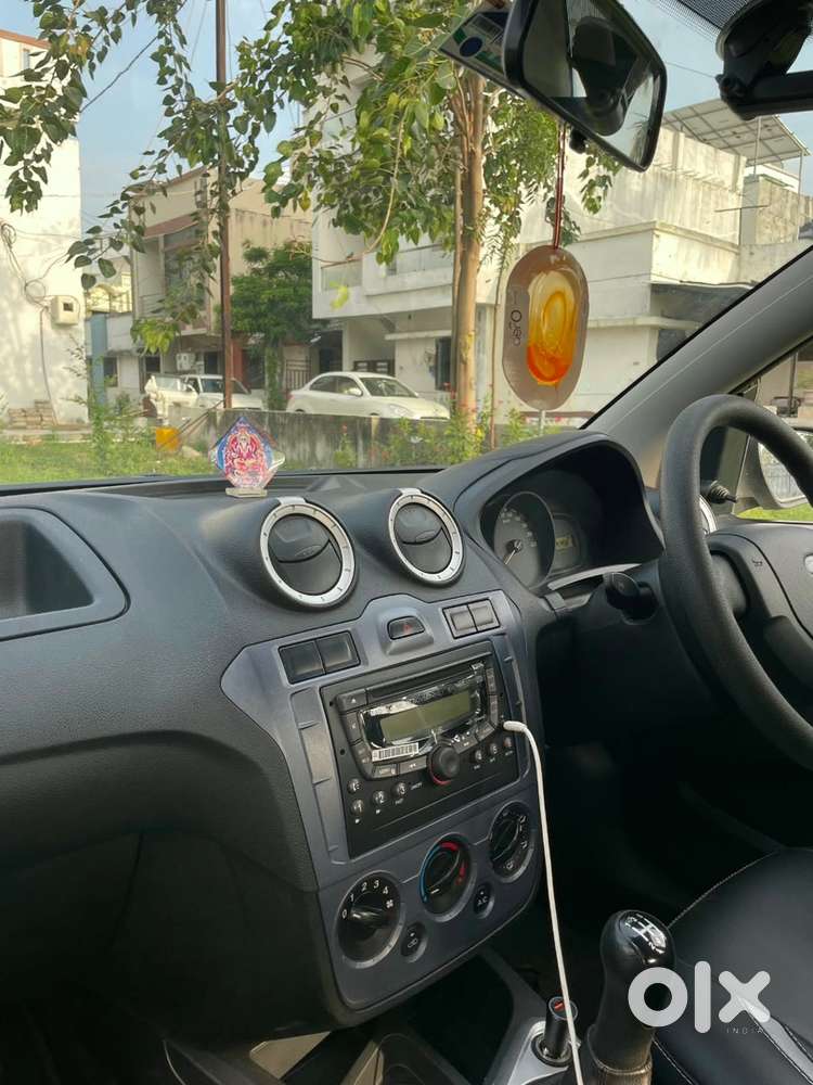 Ford Figo Petrol 2014