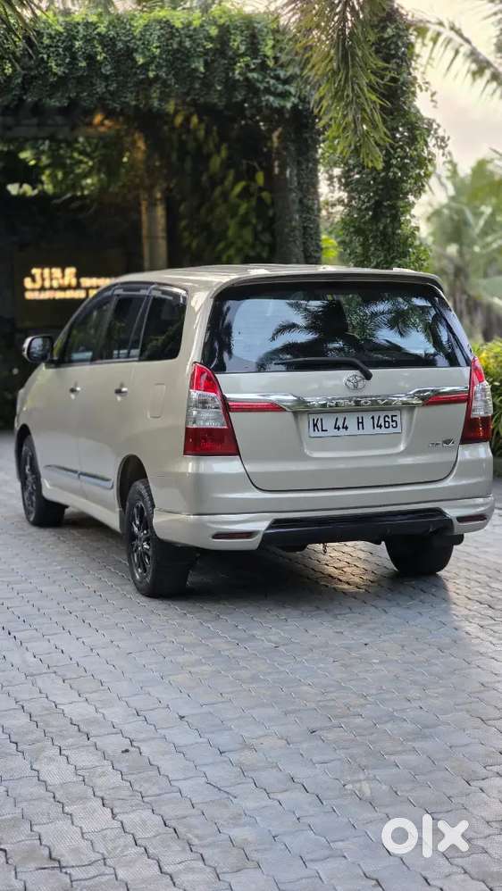 Toyota Innova Diesel 2012