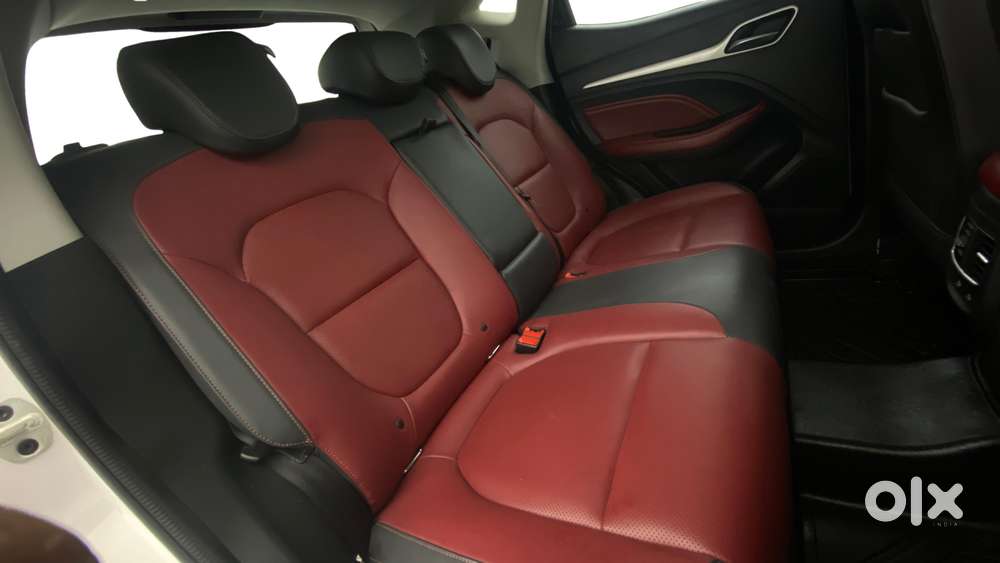 Mg Astor 1.3 Savvy Turbo At S Red, 2023, Petrol