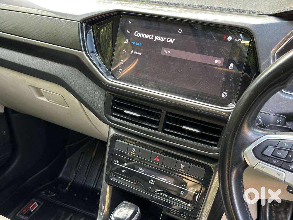 Volkswagen Taigun 1.0 Tsi Topline At, 2022, Petrol