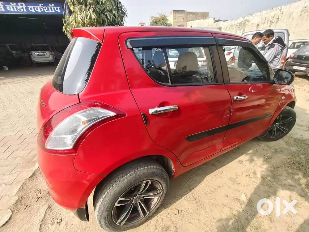 Maruti Suzuki Swift 2017 Diesel 95000 Km Driven