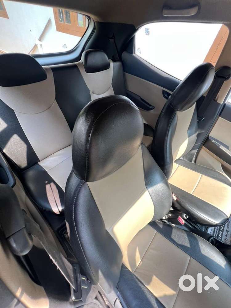 Hyundai Petrol Manual 2016