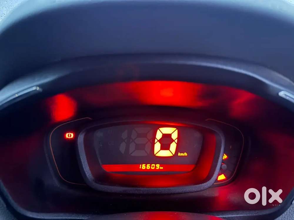 Renault KWID RXT 2016 Petrol Manual