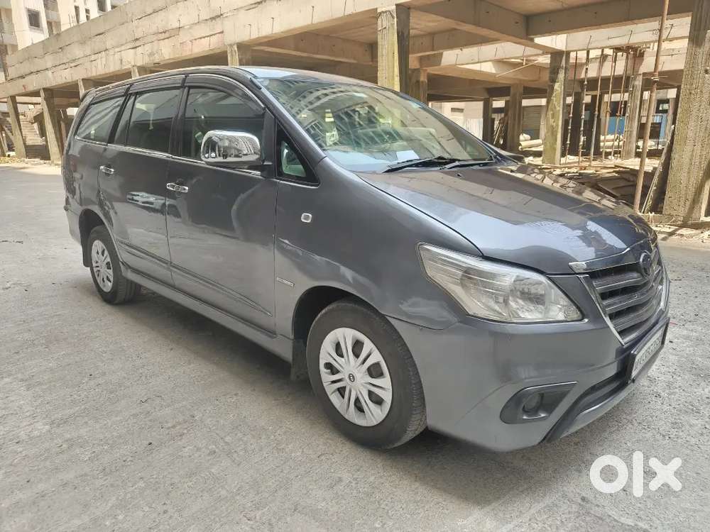 Toyota Innova 2015 Diesel Well Maintained