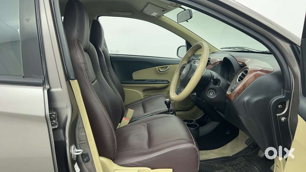 Honda Brio Vx Mt, 2014, Petrol