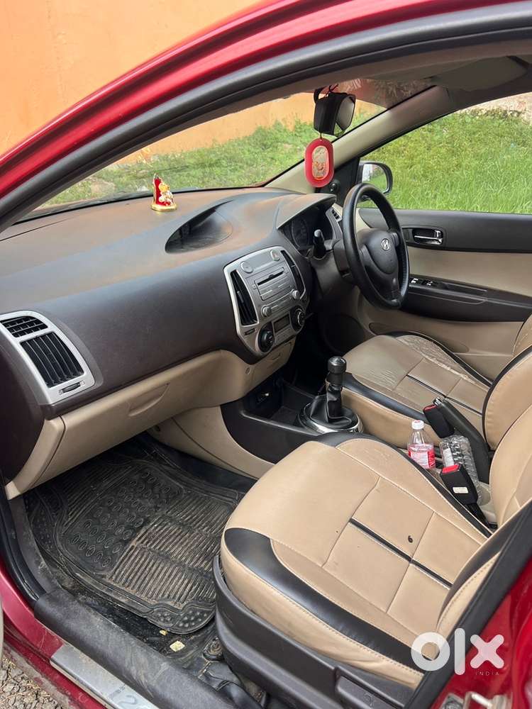 Hyundai I20 2011 Petrol Well Maintained