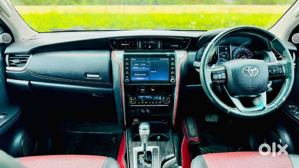 Toyota Fortuner Legender, 2023, Diesel