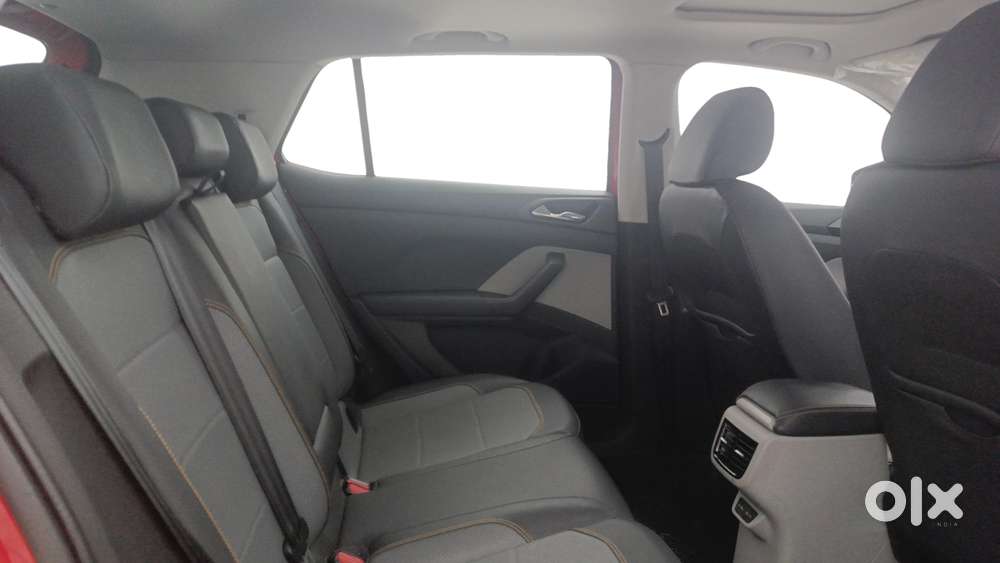 Skoda Kushaq Style 1.0l Tsi At, 2022, Petrol