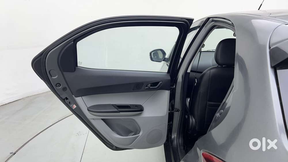 Tata Tiago 1.05 Revotorq Xt Option, 2022, Petrol