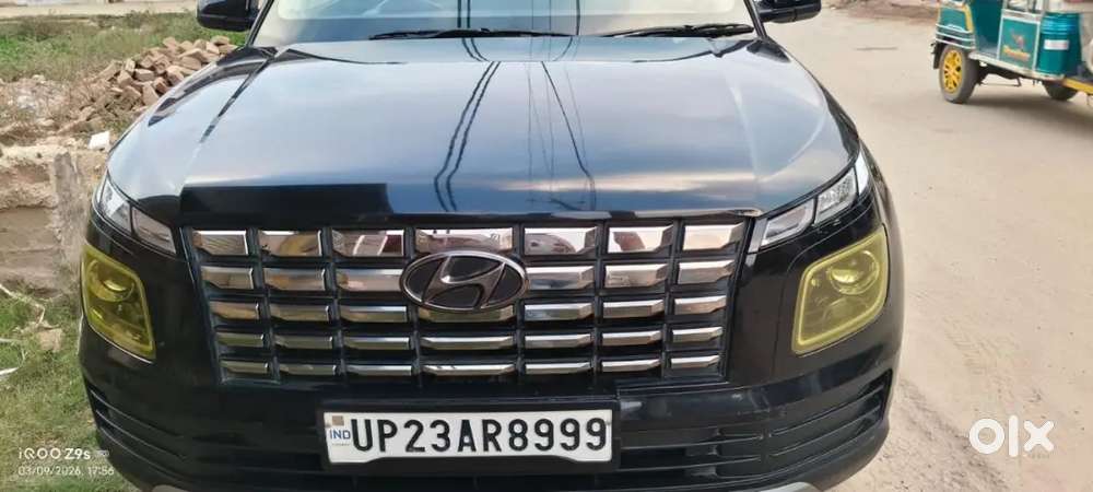 Hyundai Venue 1.5 Crdi 2025, Sunroof Push Button Top Model