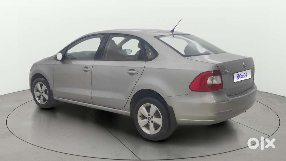 Skoda Rapid 1.6 Mpi Ambition, 2016, Petrol
