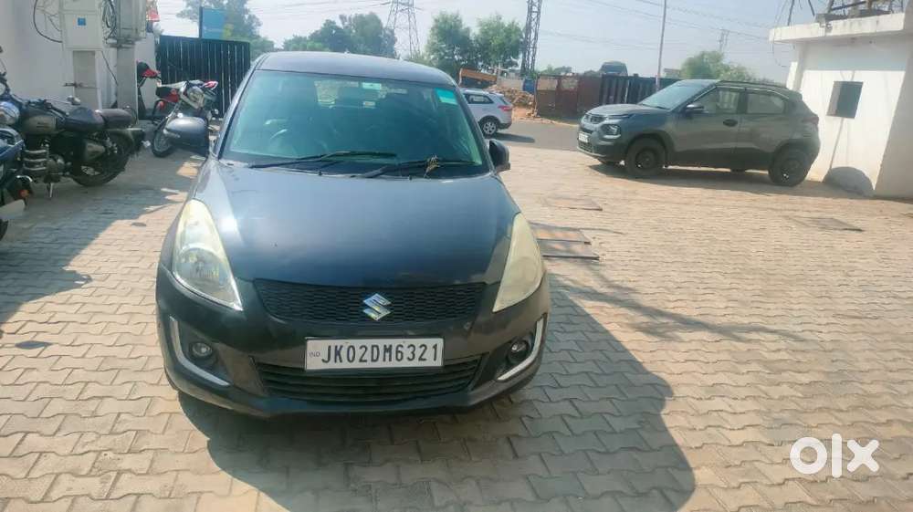 Maruti Suzuki Dzire 1.2 Vxi 2015