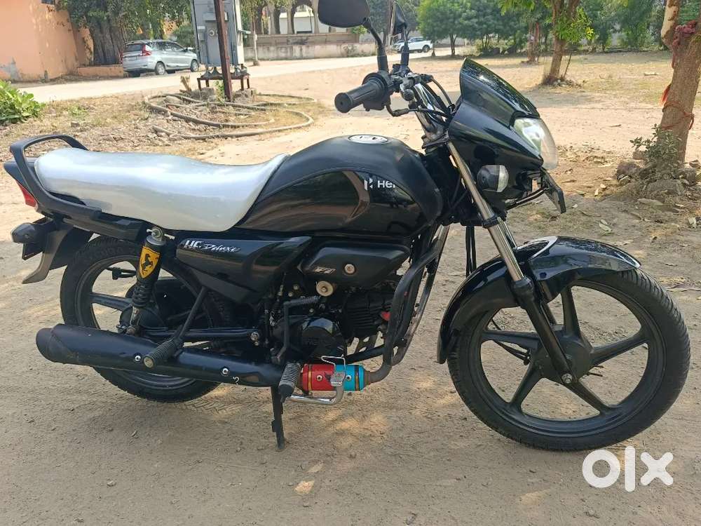 Hero HF Deluxe 2025
