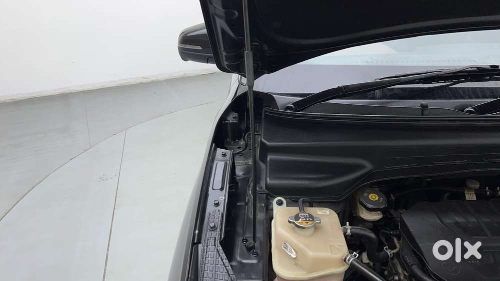 Hyundai Alcazar 1.5 Tdct Signature (o) 7s Petrol, 2023, Petrol