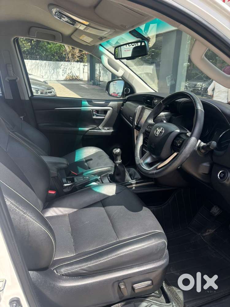 Toyota Fortuner 4x2 Mt 2.8 Diesel, 2021, Diesel