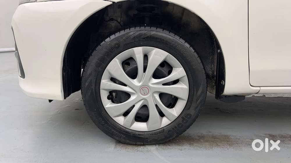 Toyota Etios Liva 2014-2016 V, 2017, Petrol