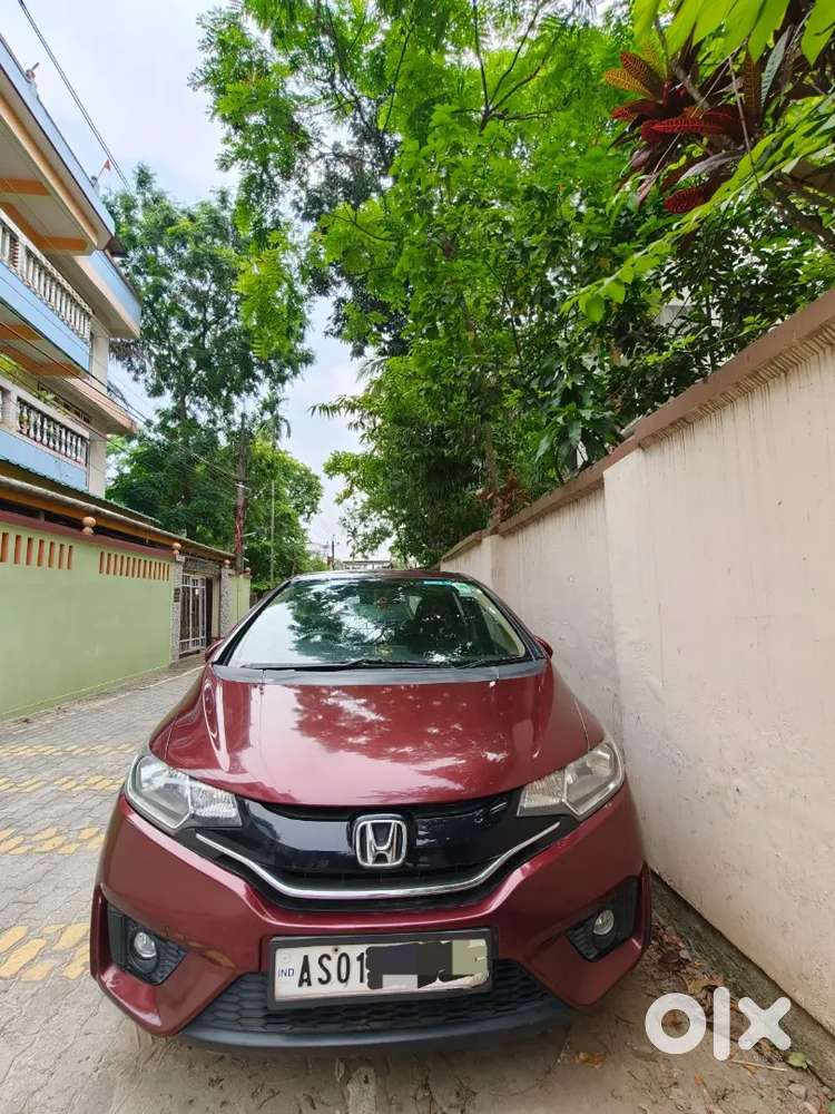 Honda Jazz 2016 Petrol 38650 Km Driven 1st Owner