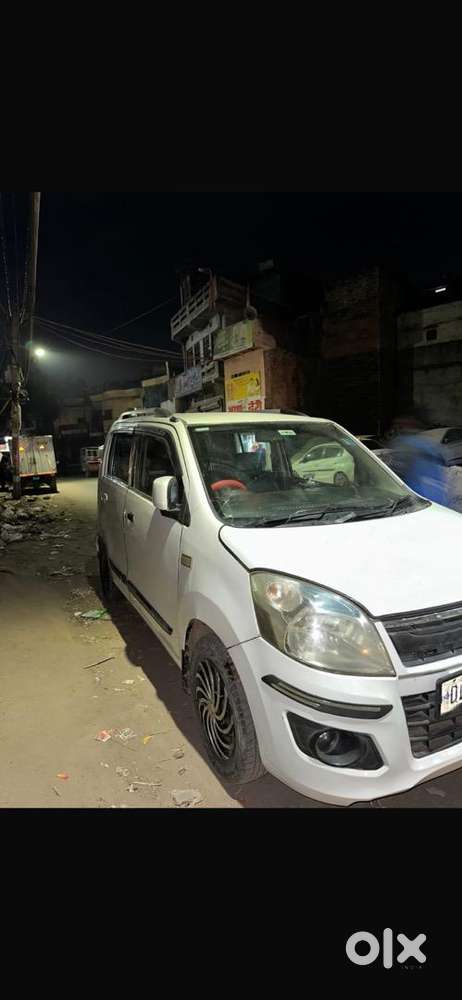 Maruti Suzuki Swift 2013 Petrol Manual