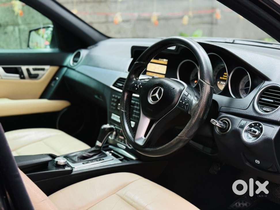 Mercedes-benz C-class 1.8 C200 Cgi Elegance, 2012, Petrol