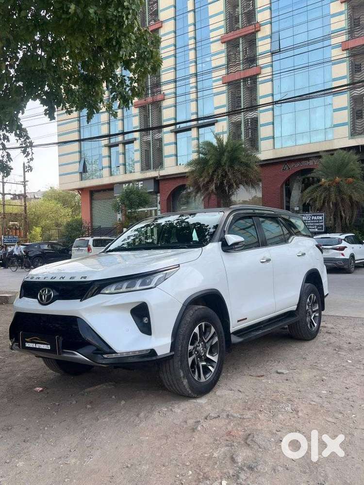 Toyota Fortuner Legender 4x2 At 2.8, 2022, Diesel