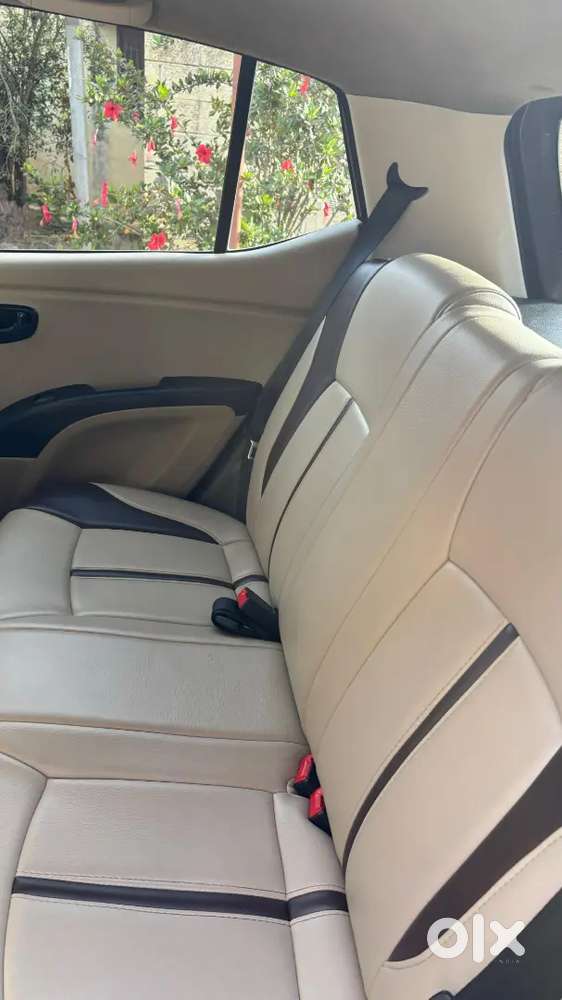 Hyundai I10 Magna 1 1 M
2015 Model
Petrol
81000 Km Driven 
3rd Owner