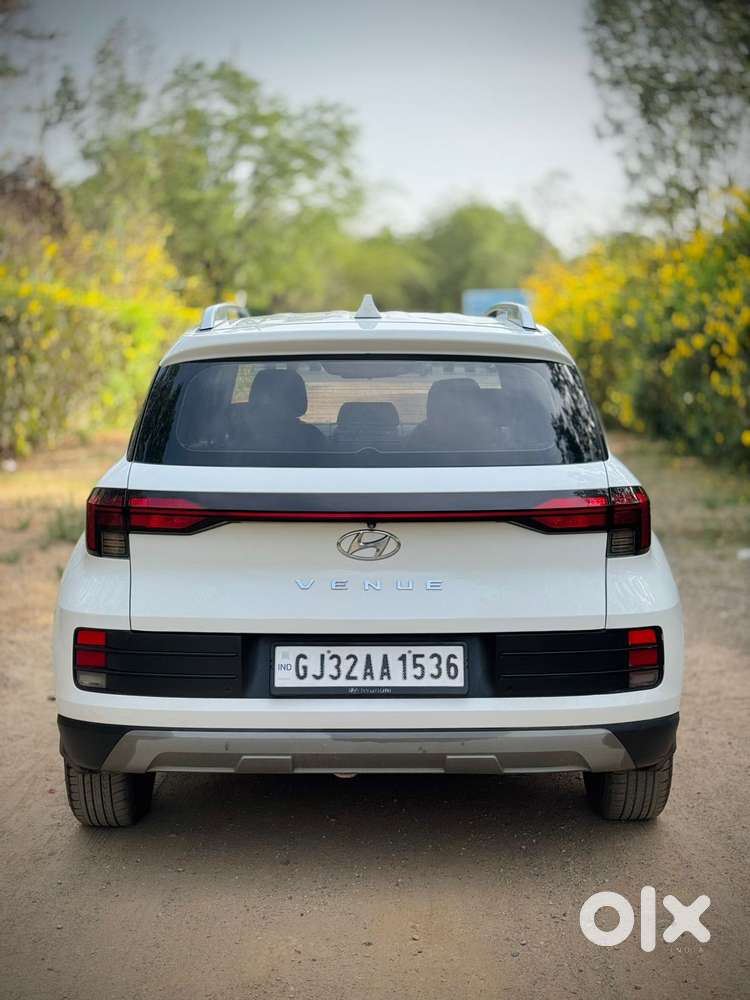 Hyundai Venue S Mt 1.2 Kappa, 2023, Cng & Hybrids