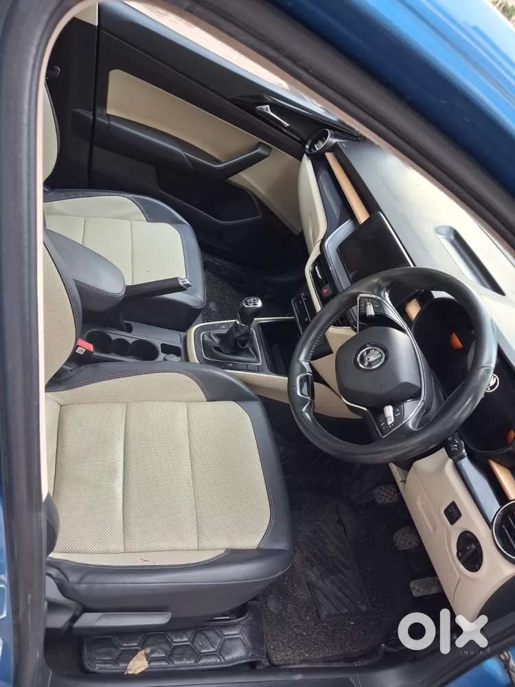 Skoda Slavia Style 1.5l Tsi Mt, 2022, Petrol