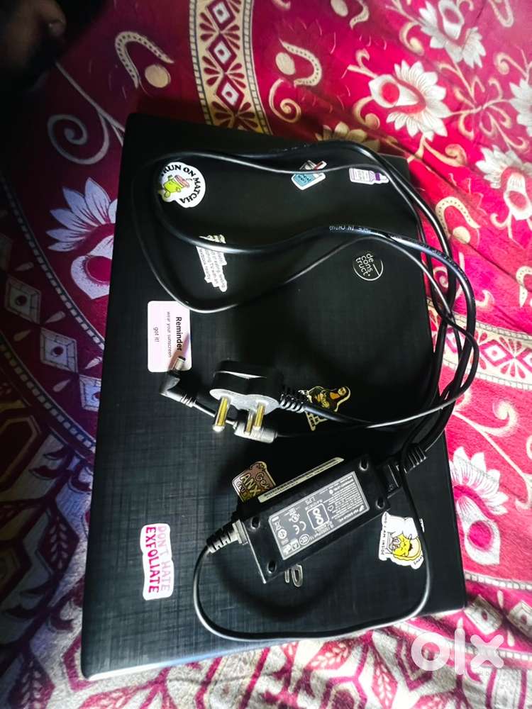 Acer laptop nivdia graphic card 2gb i3 4gb ram